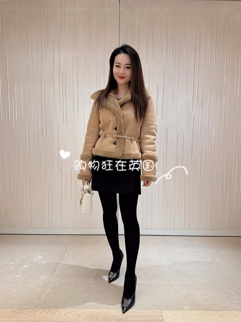 CD 25fw embroidered coat