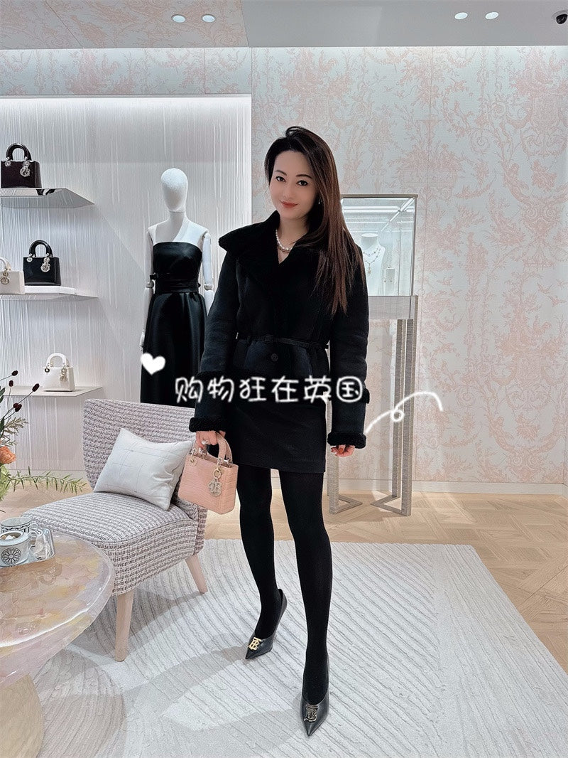 CD 25fw embroidered coat