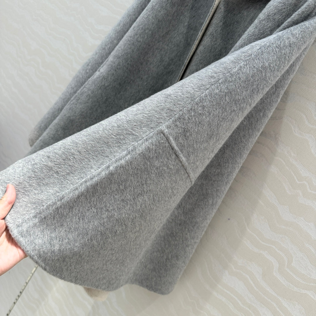 Loro 25fw all-match shawl