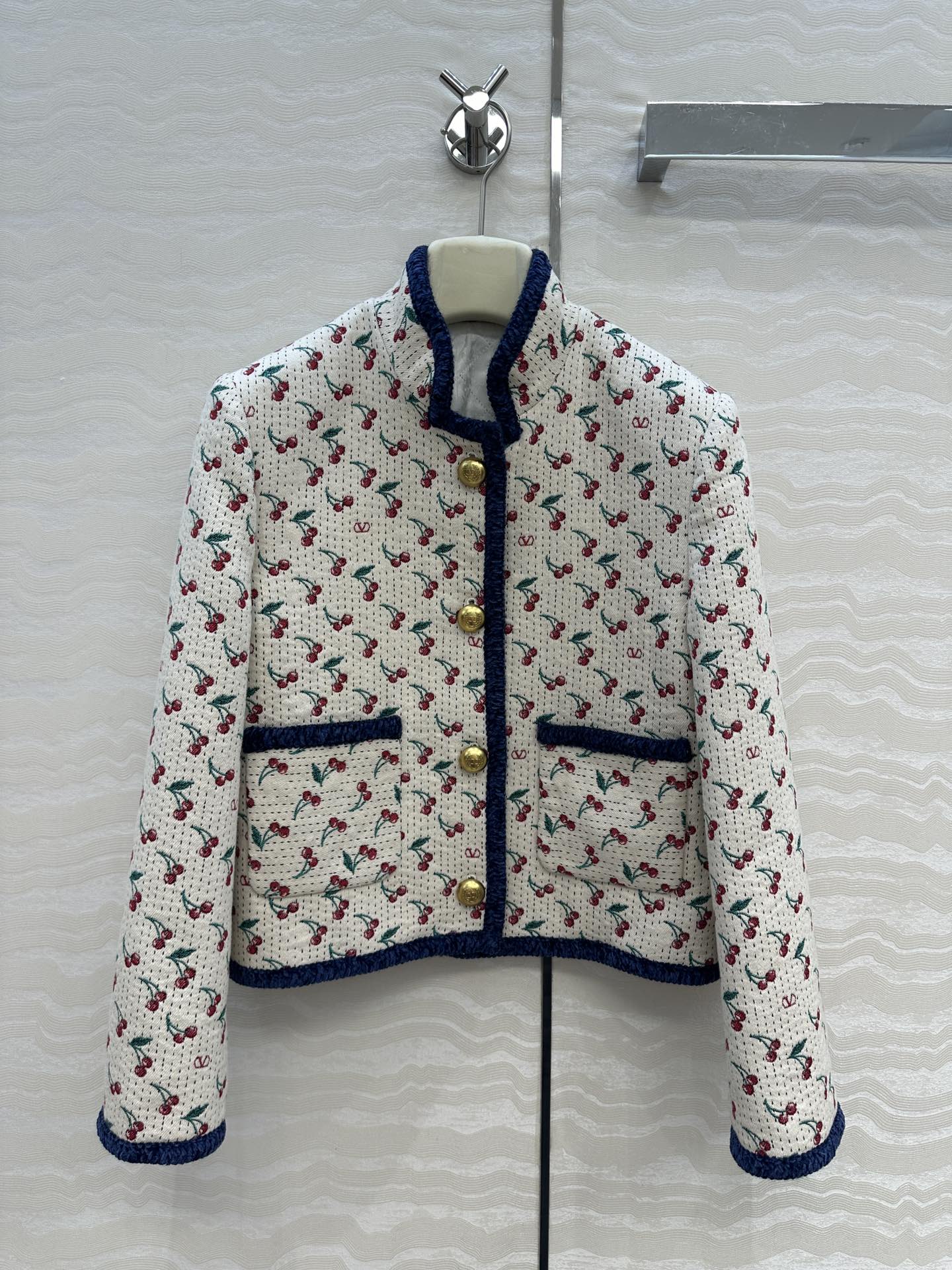 Valen 25fw embroidered jacket