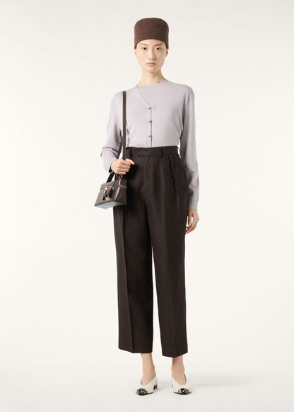 Loro 25fw pleated pants