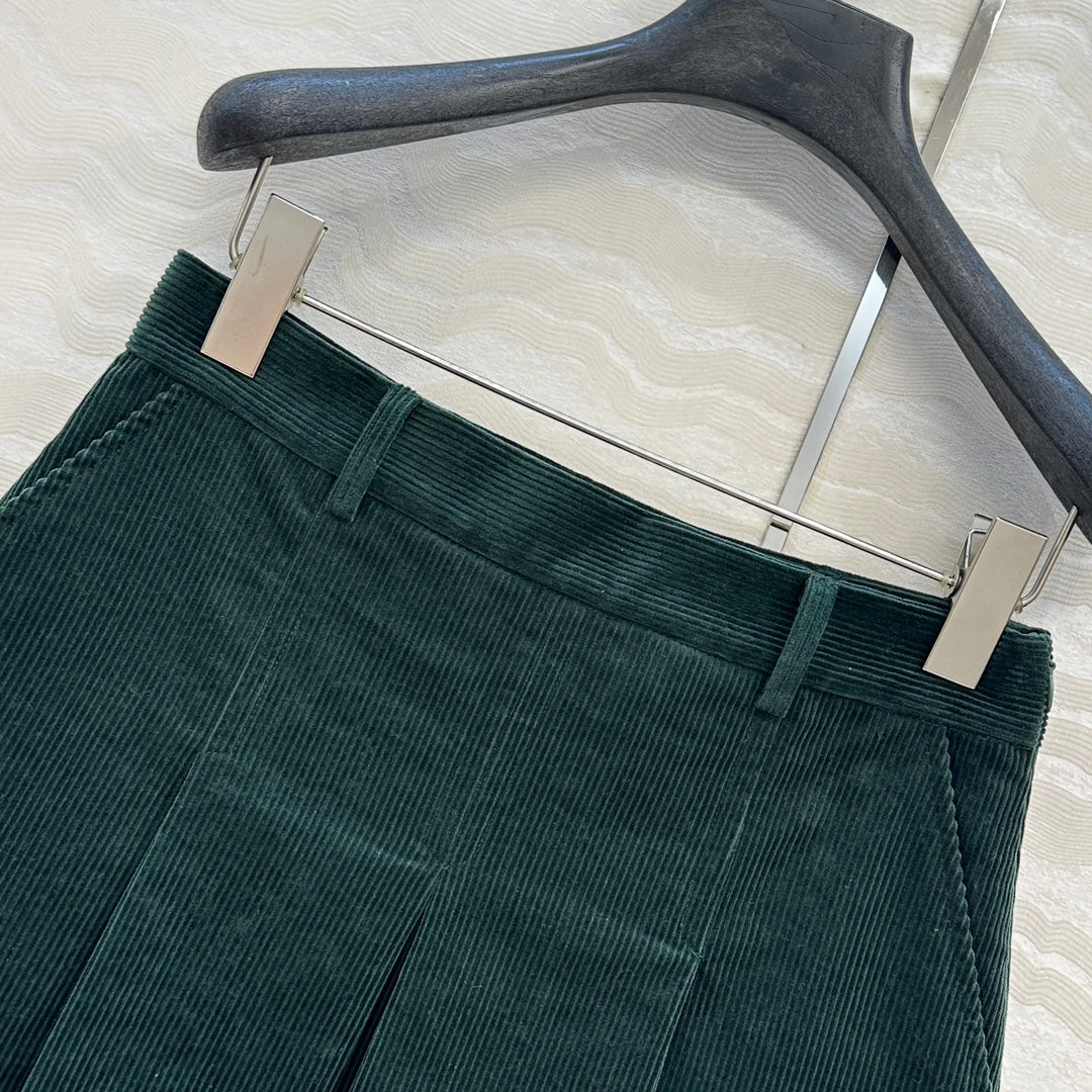 Miu 25fw pleated skirts