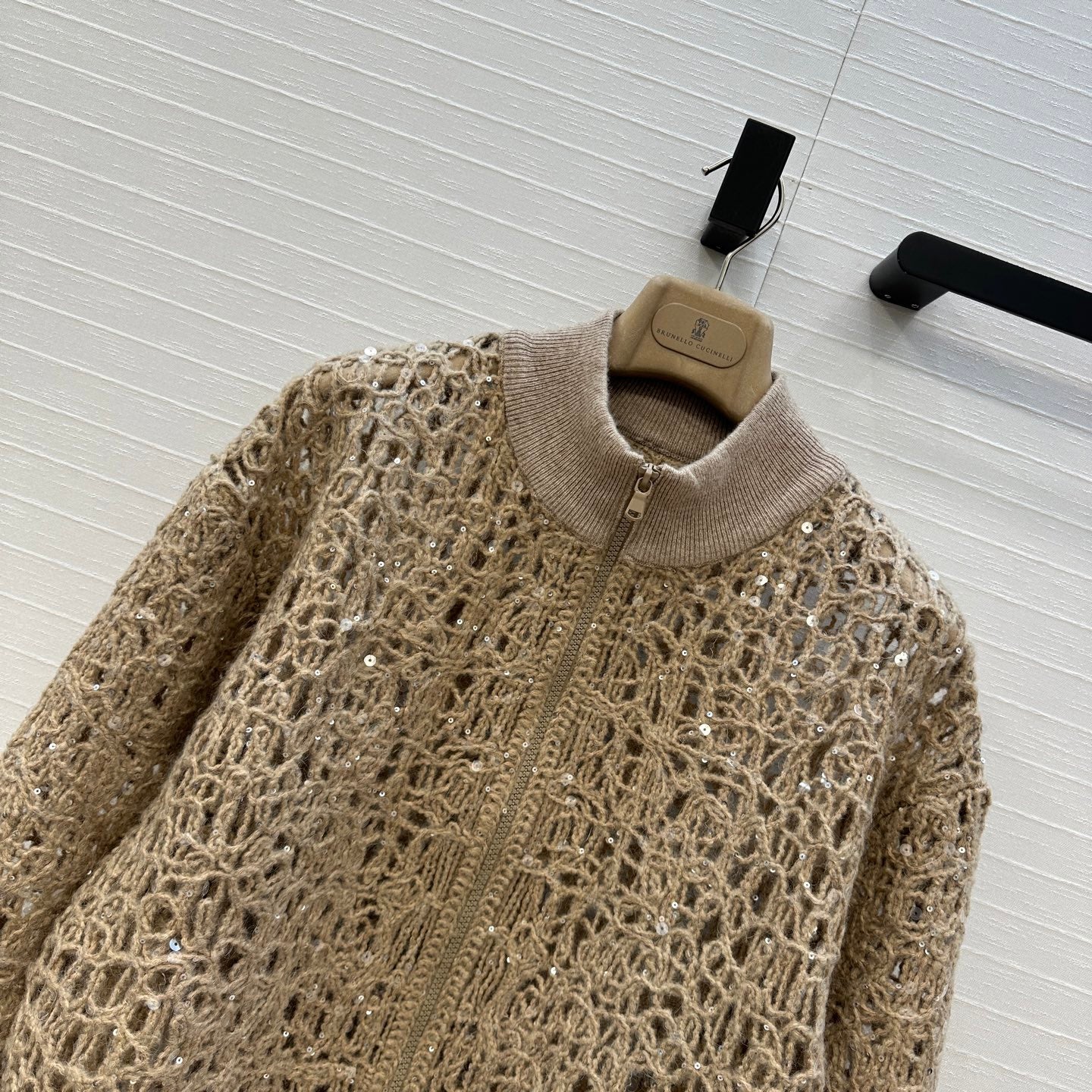 Brune 25fw embroidered cardigan