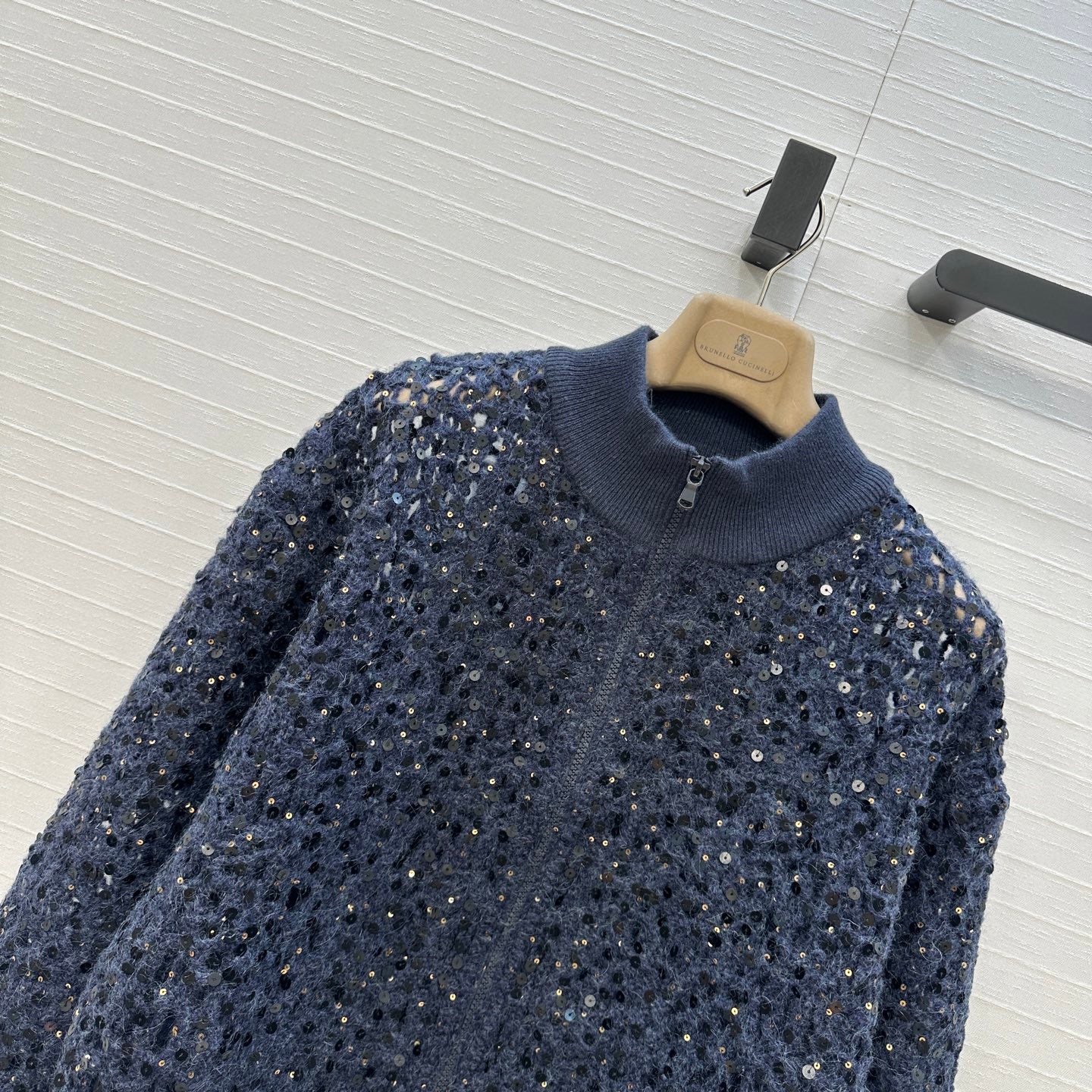 Brune 25fw embroidered cardigan