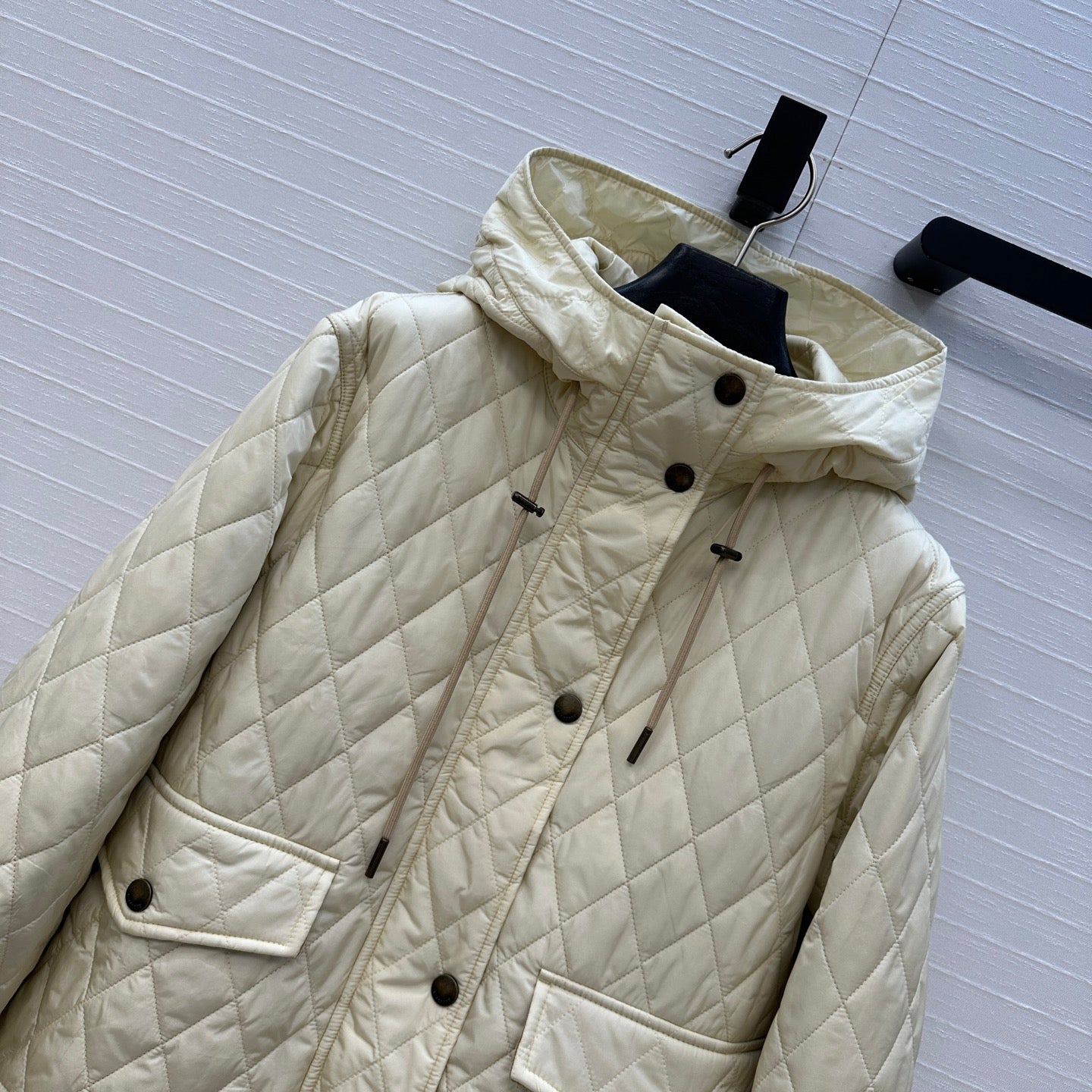 Burber 25fw down jacket