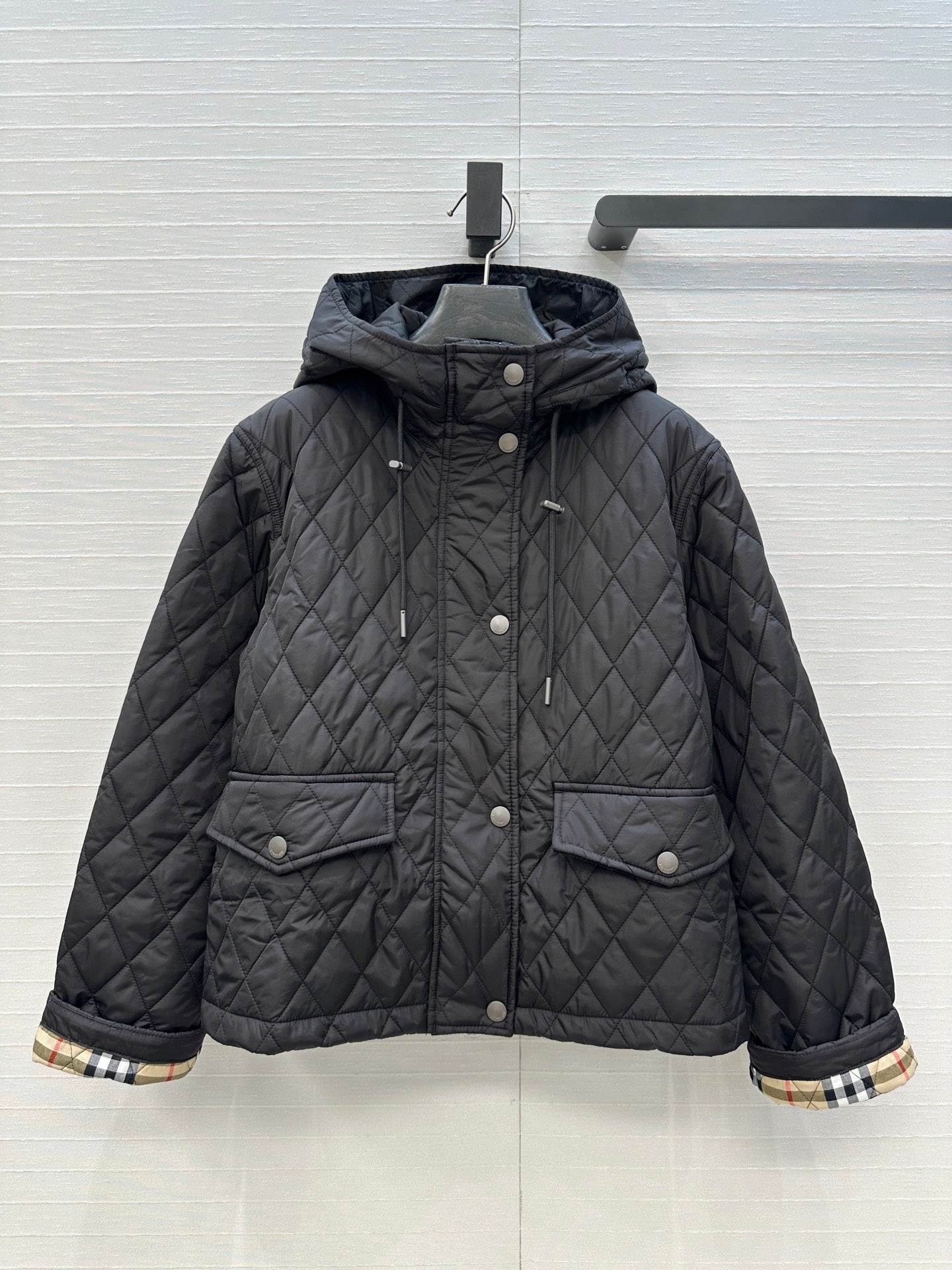 Burber 25fw down jacket