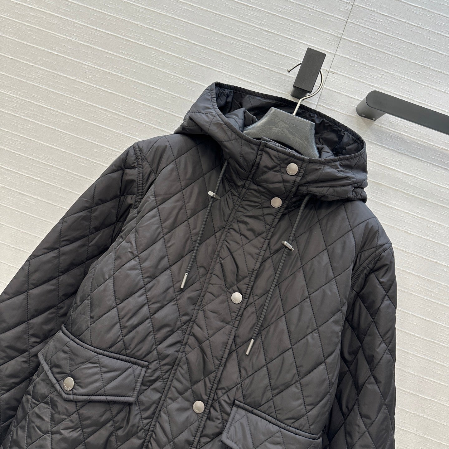 Burber 25fw down jacket