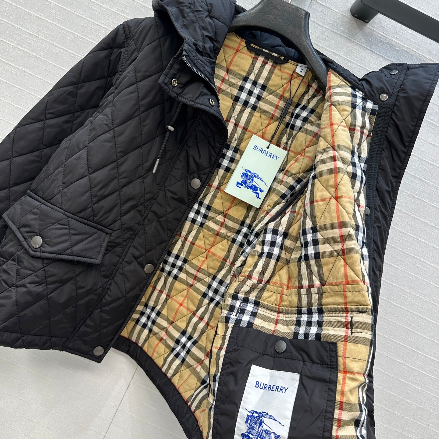 Burber 25fw down jacket