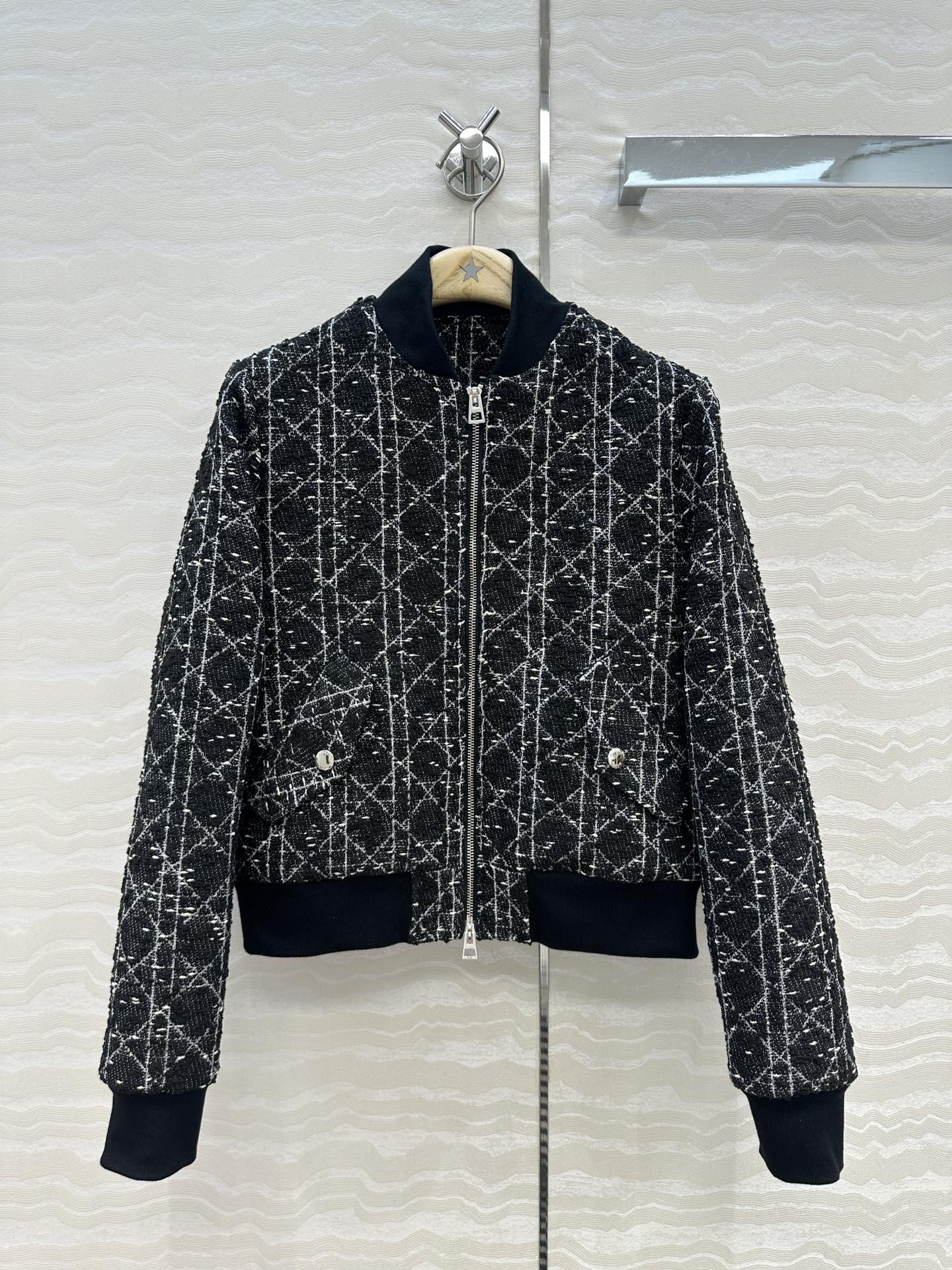 CD 25fw jacquard jacket