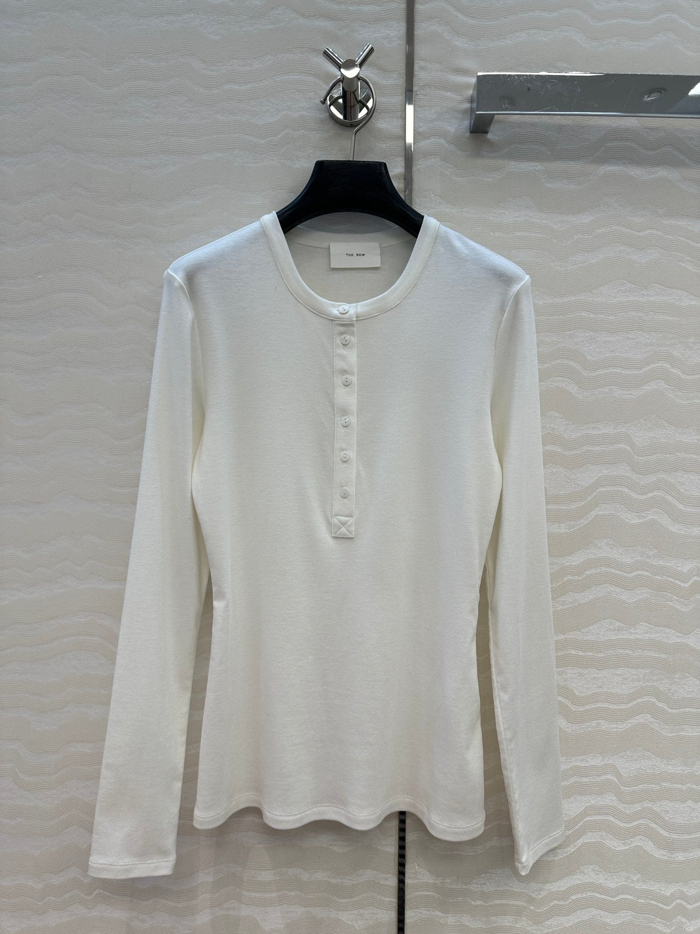 Row 25fw all-match shirt