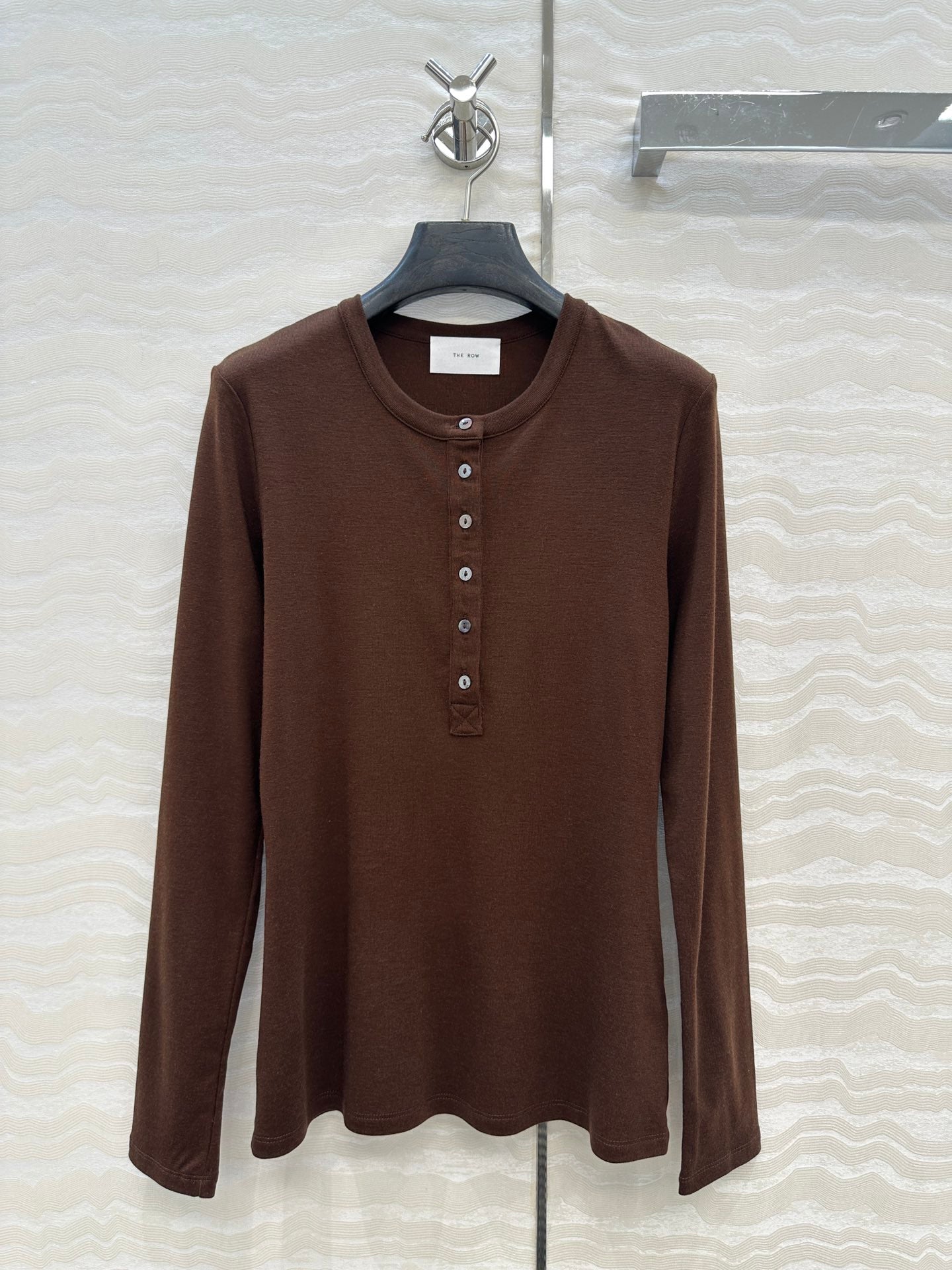 Row 25fw all-match shirt
