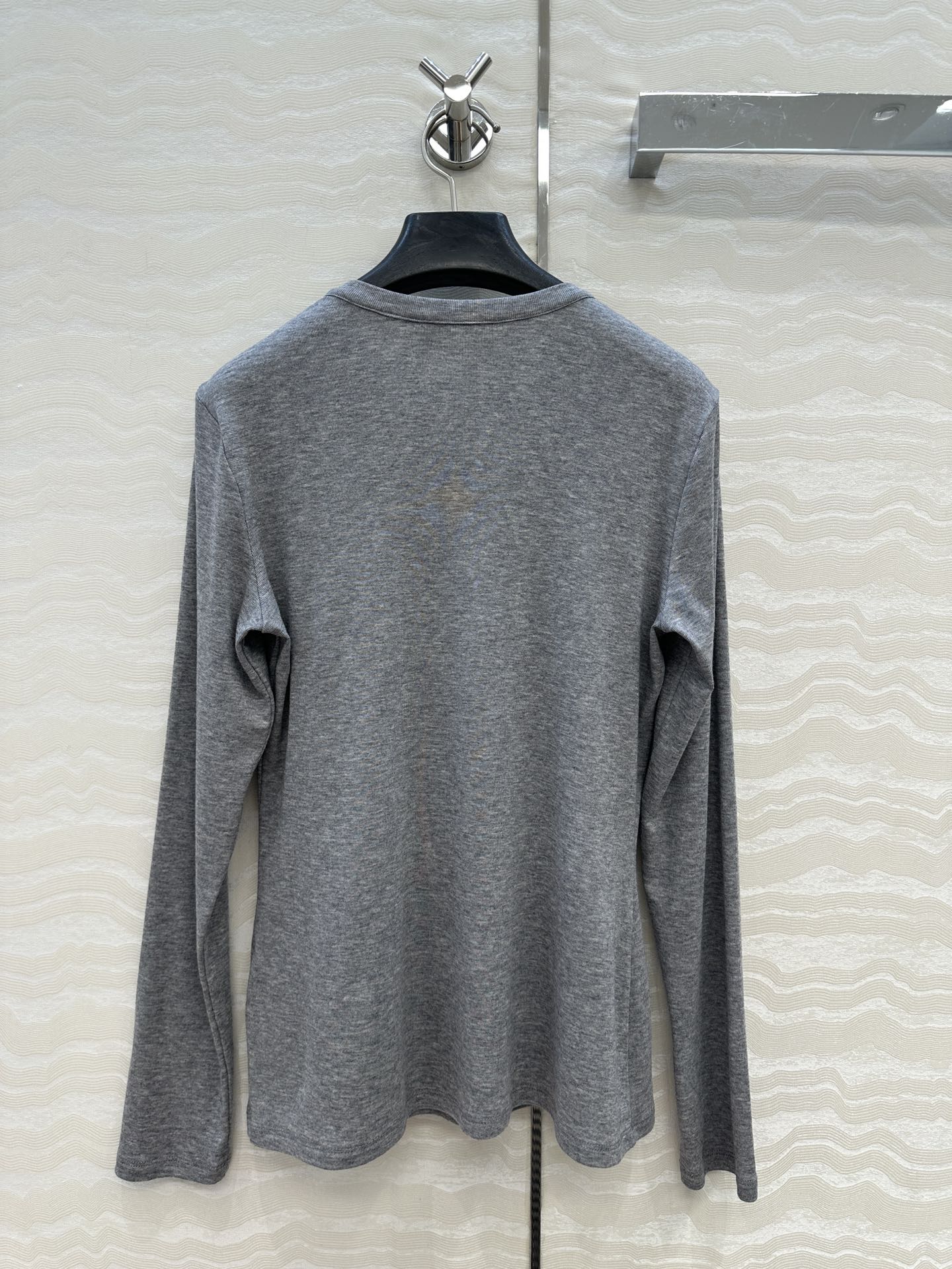 Row 25fw all-match shirt