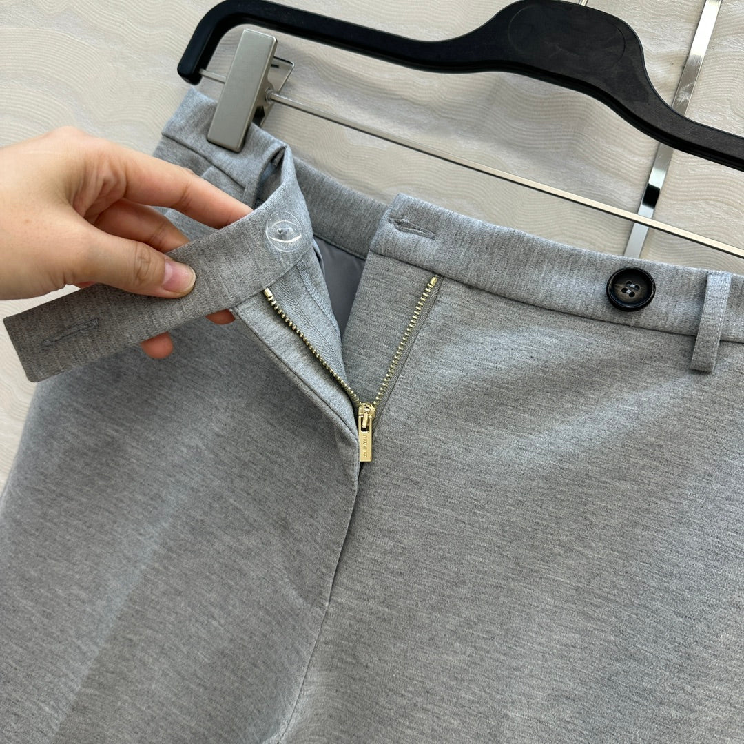 Miu 25fw all-match pants
