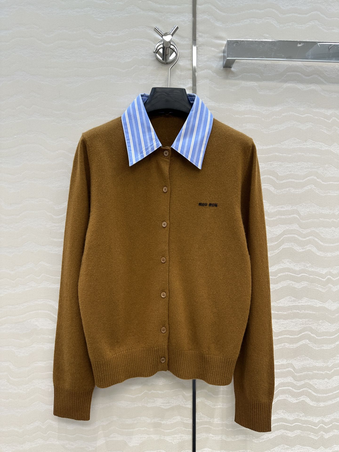 Miu 25fw all-match cardigan