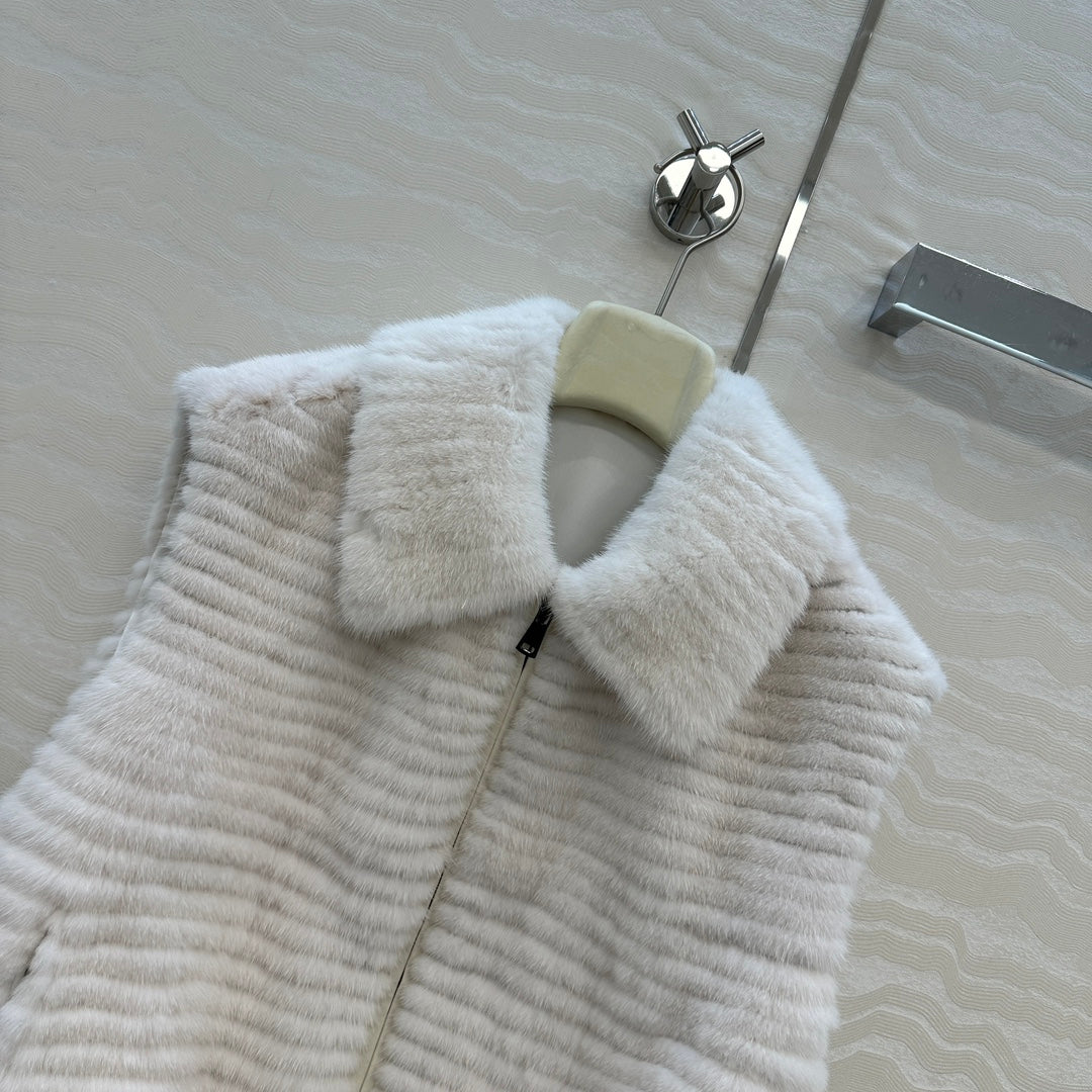 Fend 25fw fur vest
