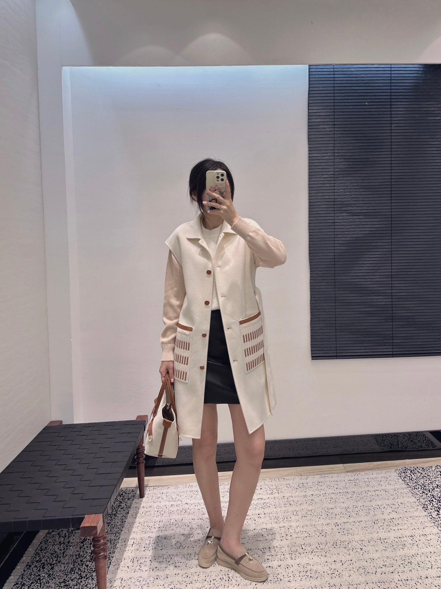 Herm 25fw cashmere vest
