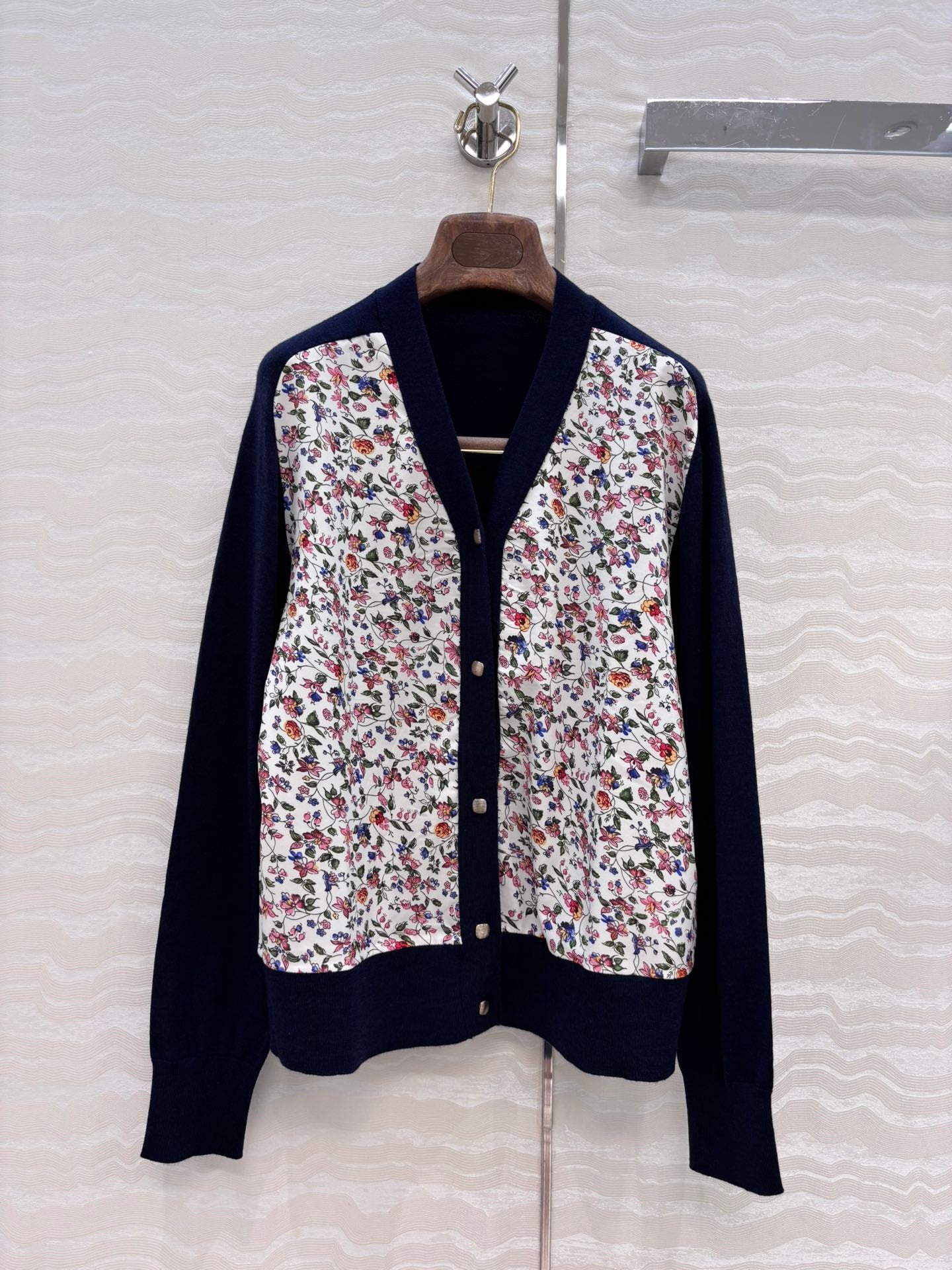 Loro 25fw printed cardigan