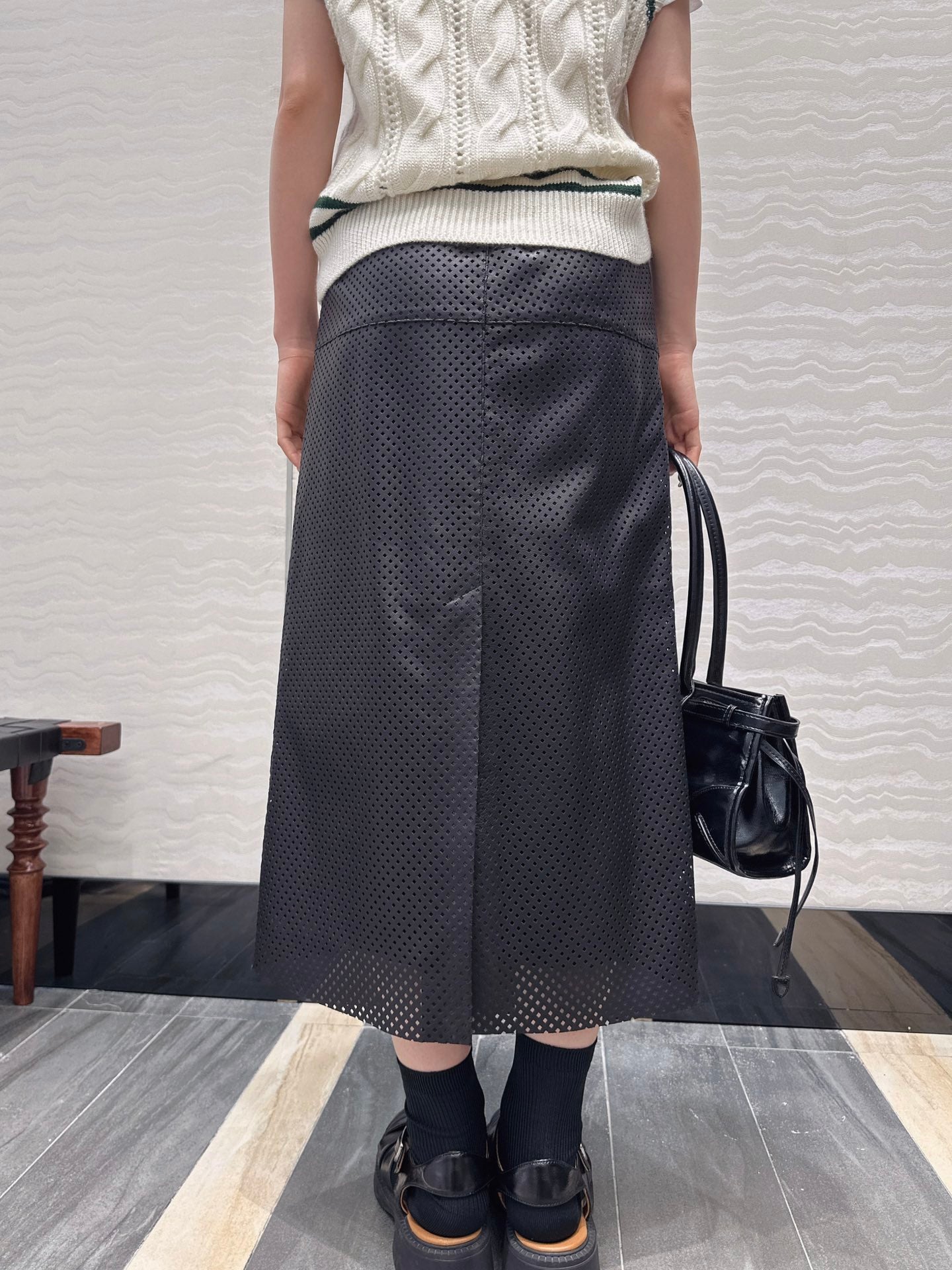 Row 25fw sheepskin skirts