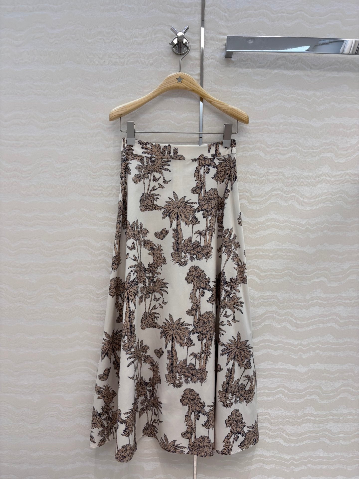 CD 25fw printed skirts