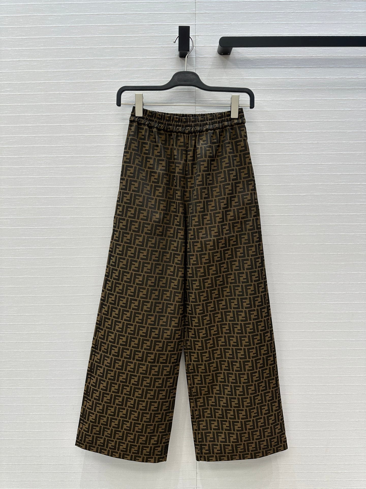 Fend 25fw jacquard pants