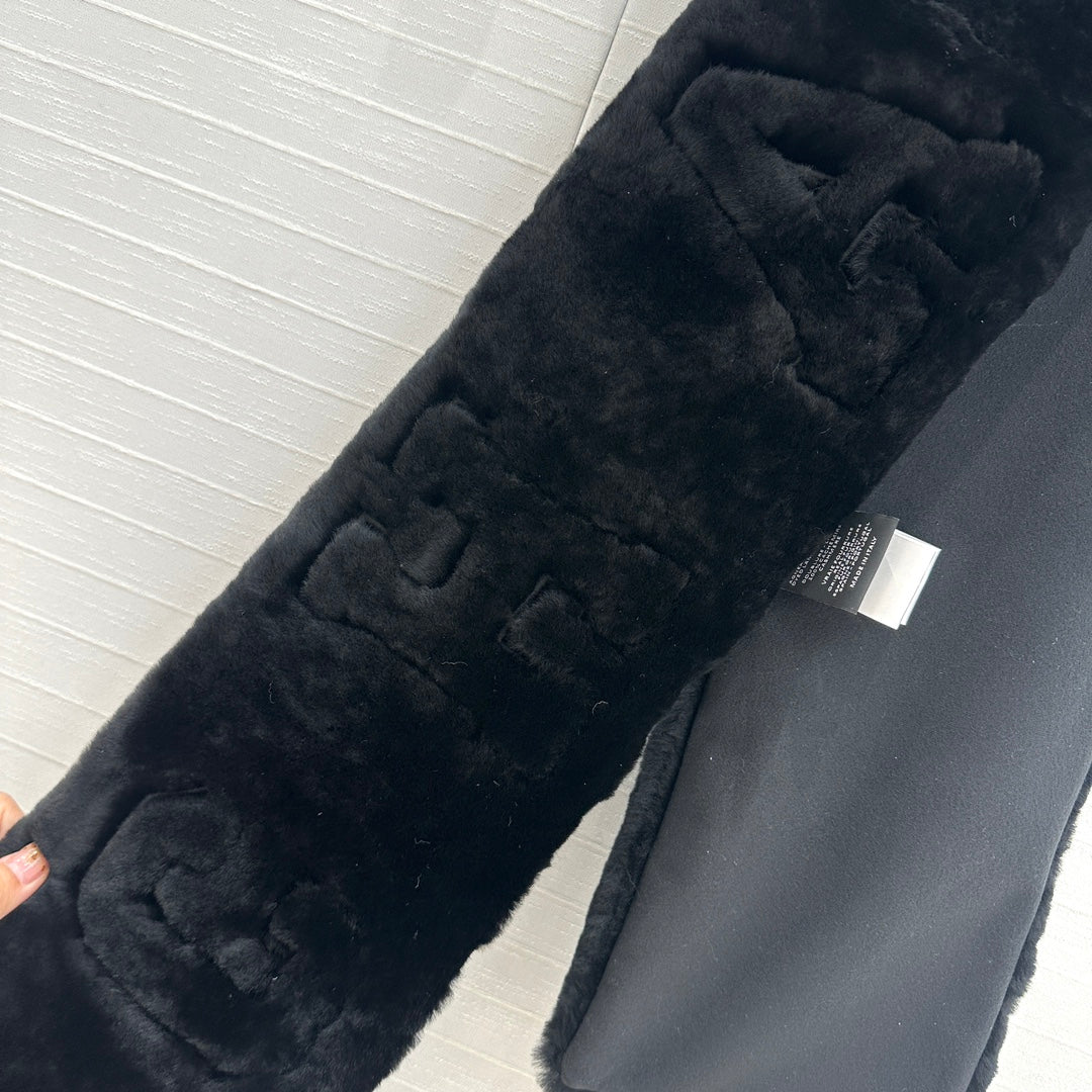 Chan 25fw outdoor scarf