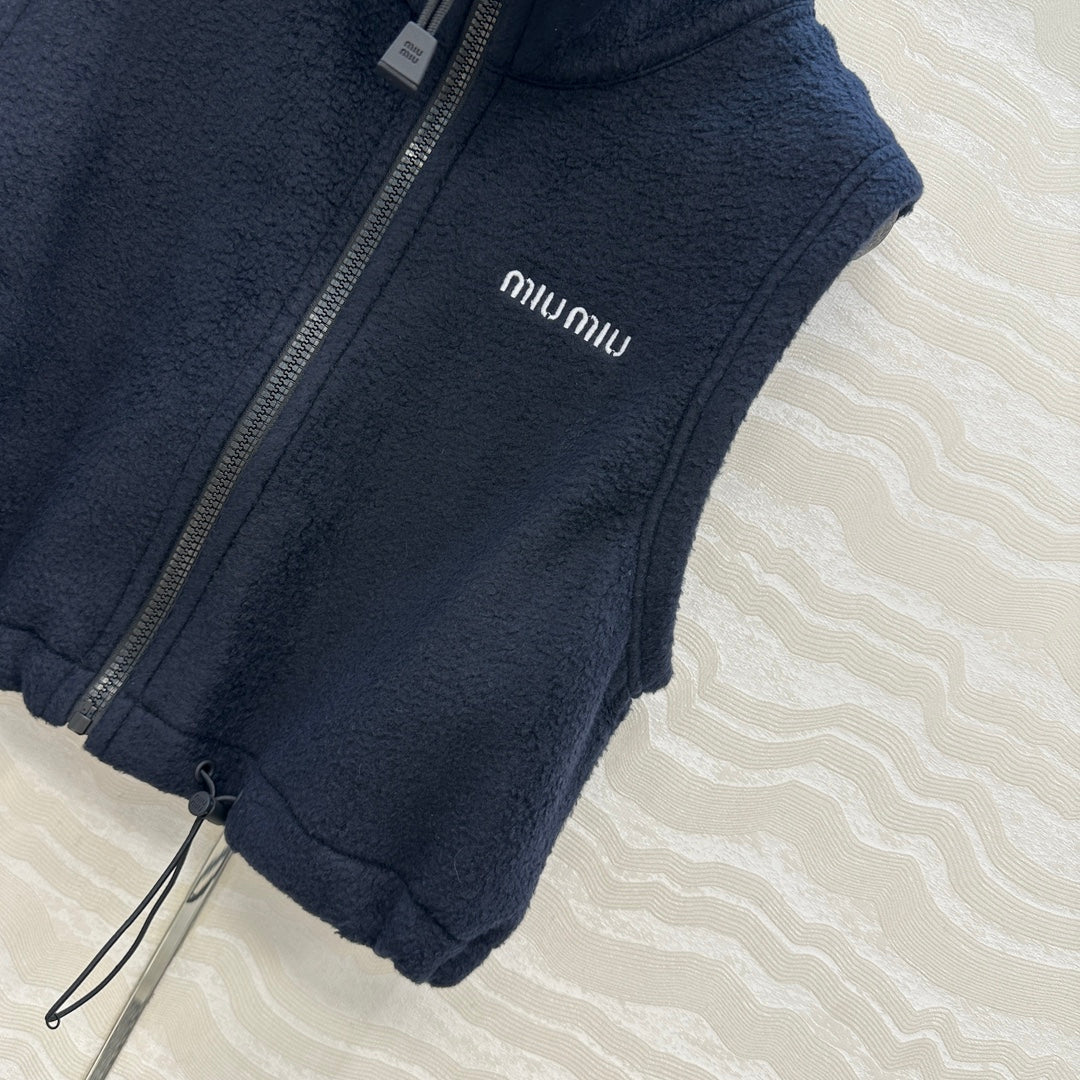 Miu 25fw embroidered vest