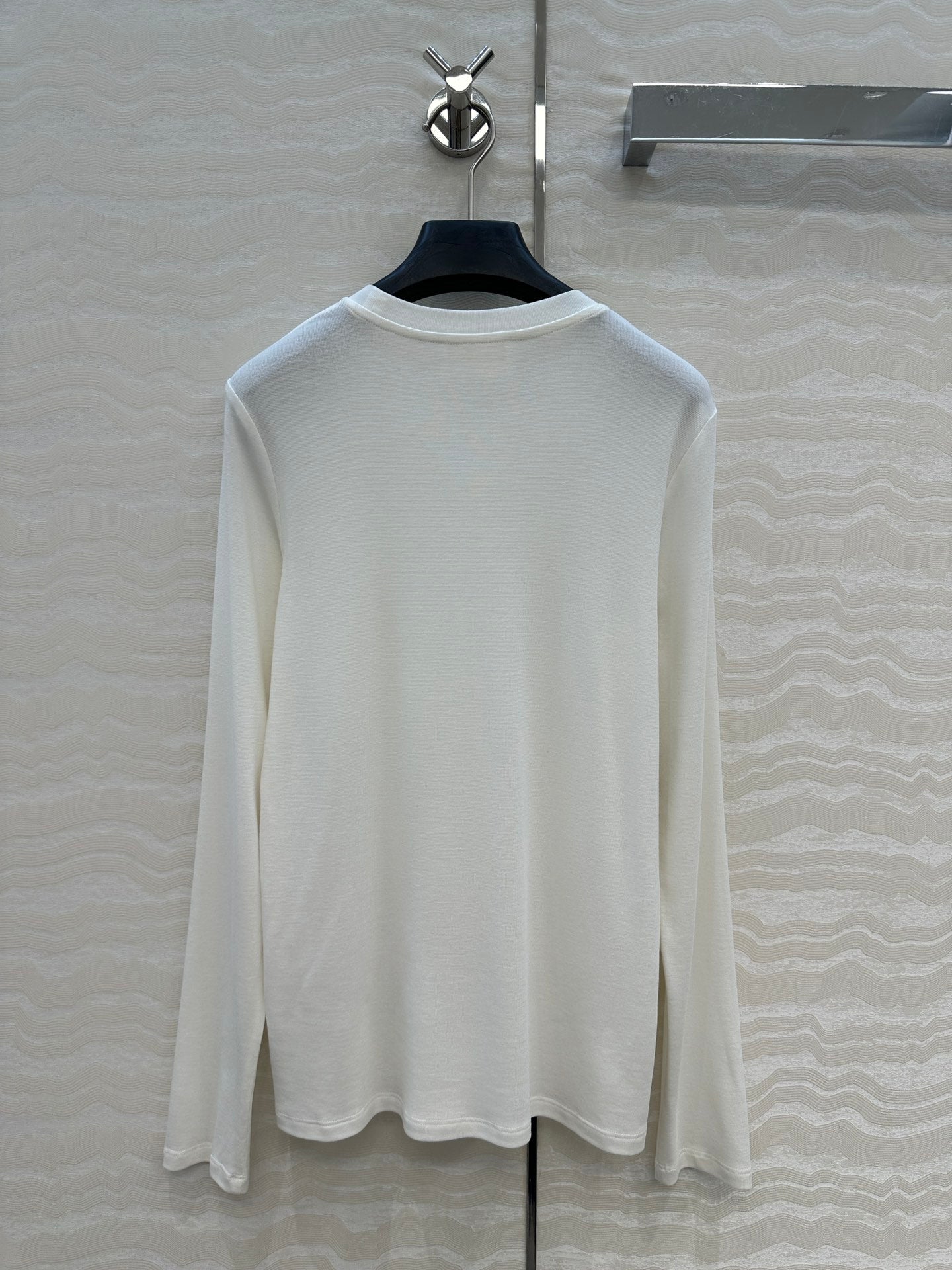 Row 25fw all-match shirt