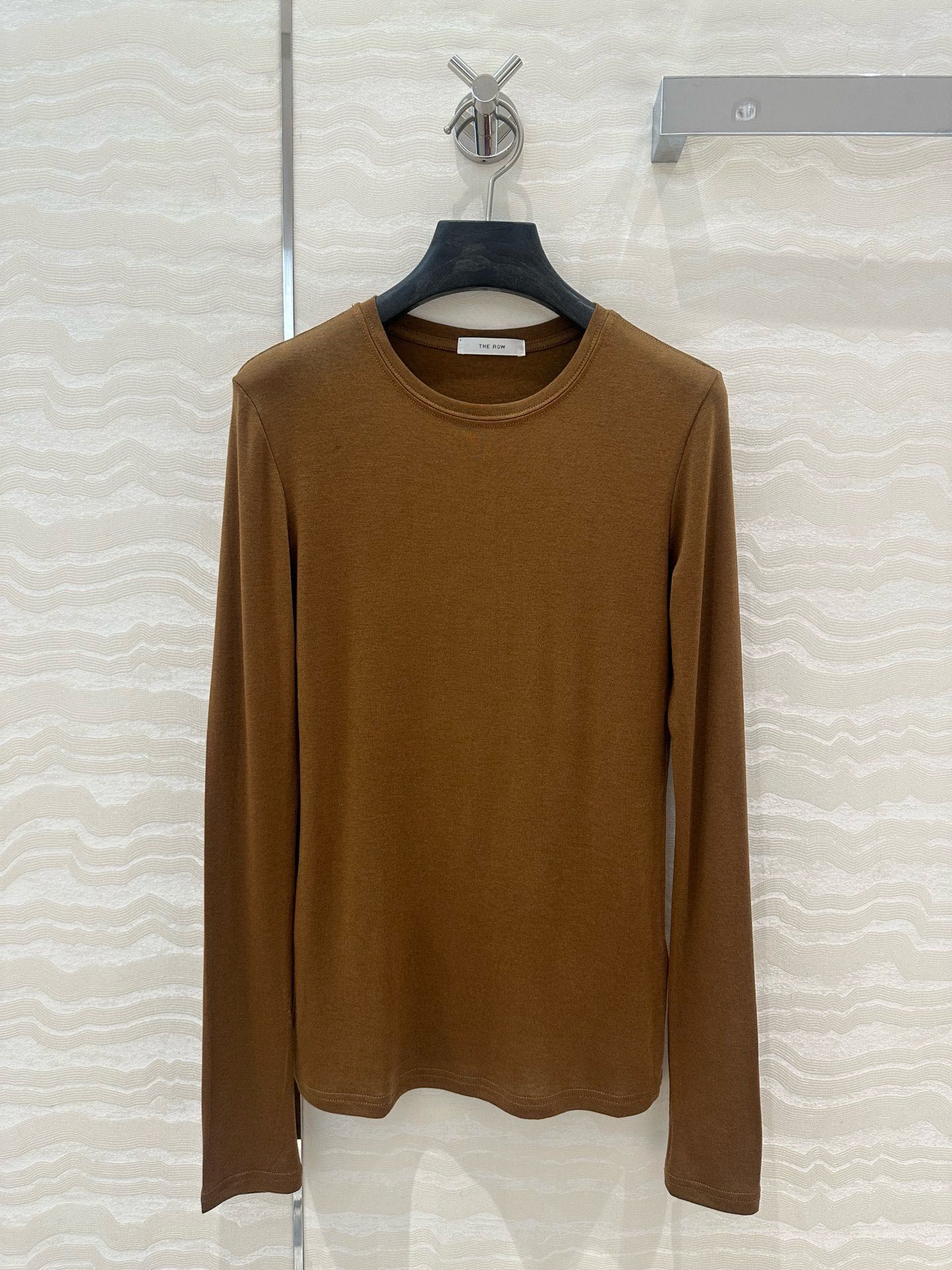 Row 25fw all-match shirt