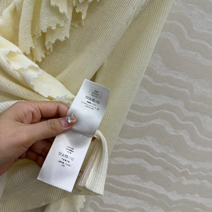 CD 25fw pleated cardigan