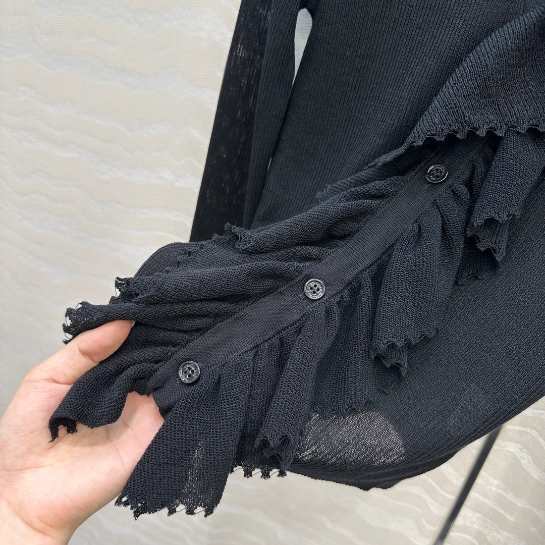 CD 25fw pleated cardigan