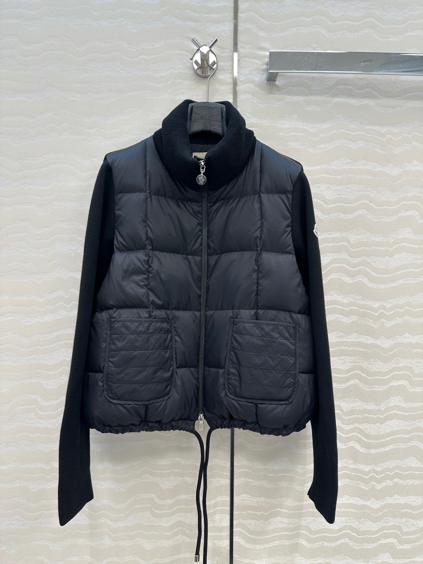 Mon 25fw down jacket