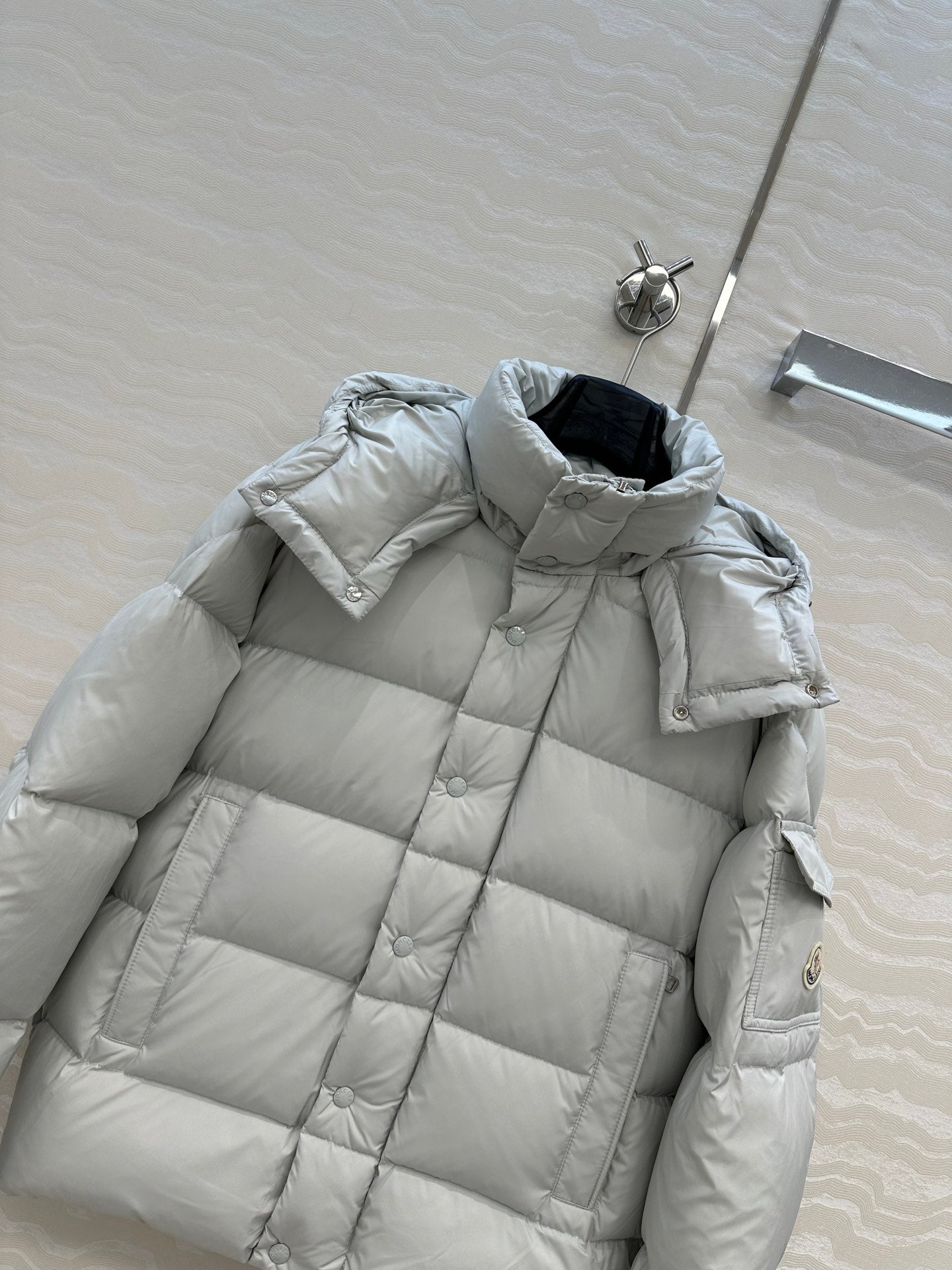 Mon 25fw down jacket