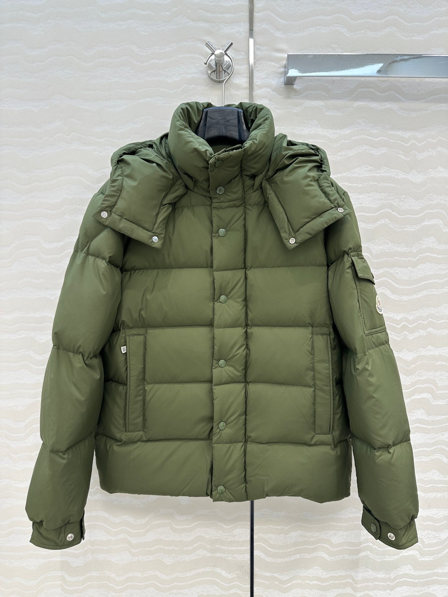 Mon 25fw down jacket