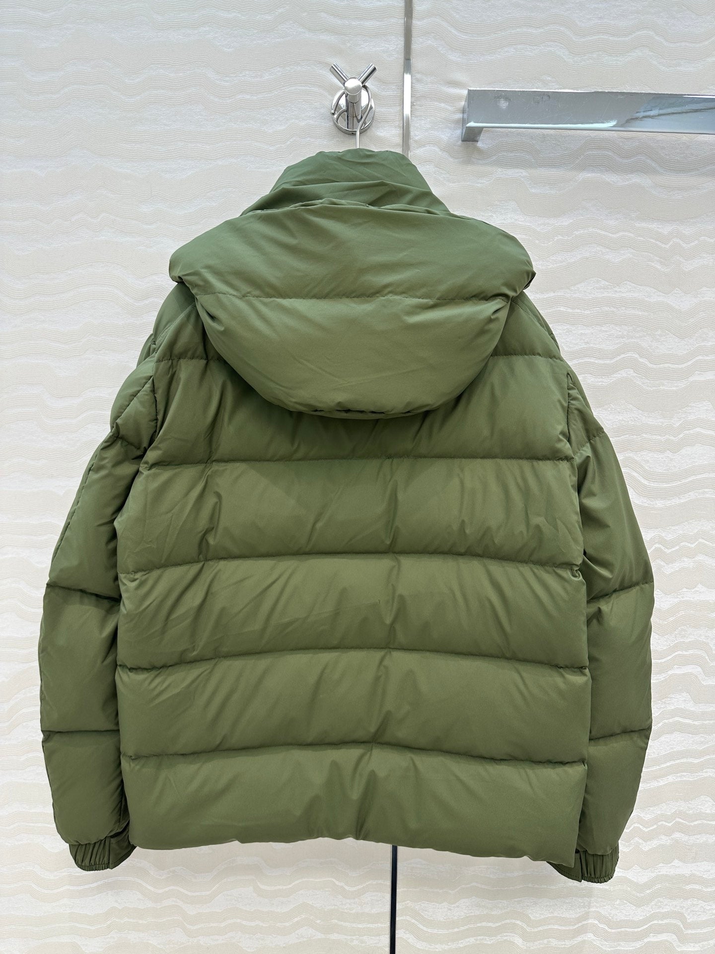 Mon 25fw down jacket