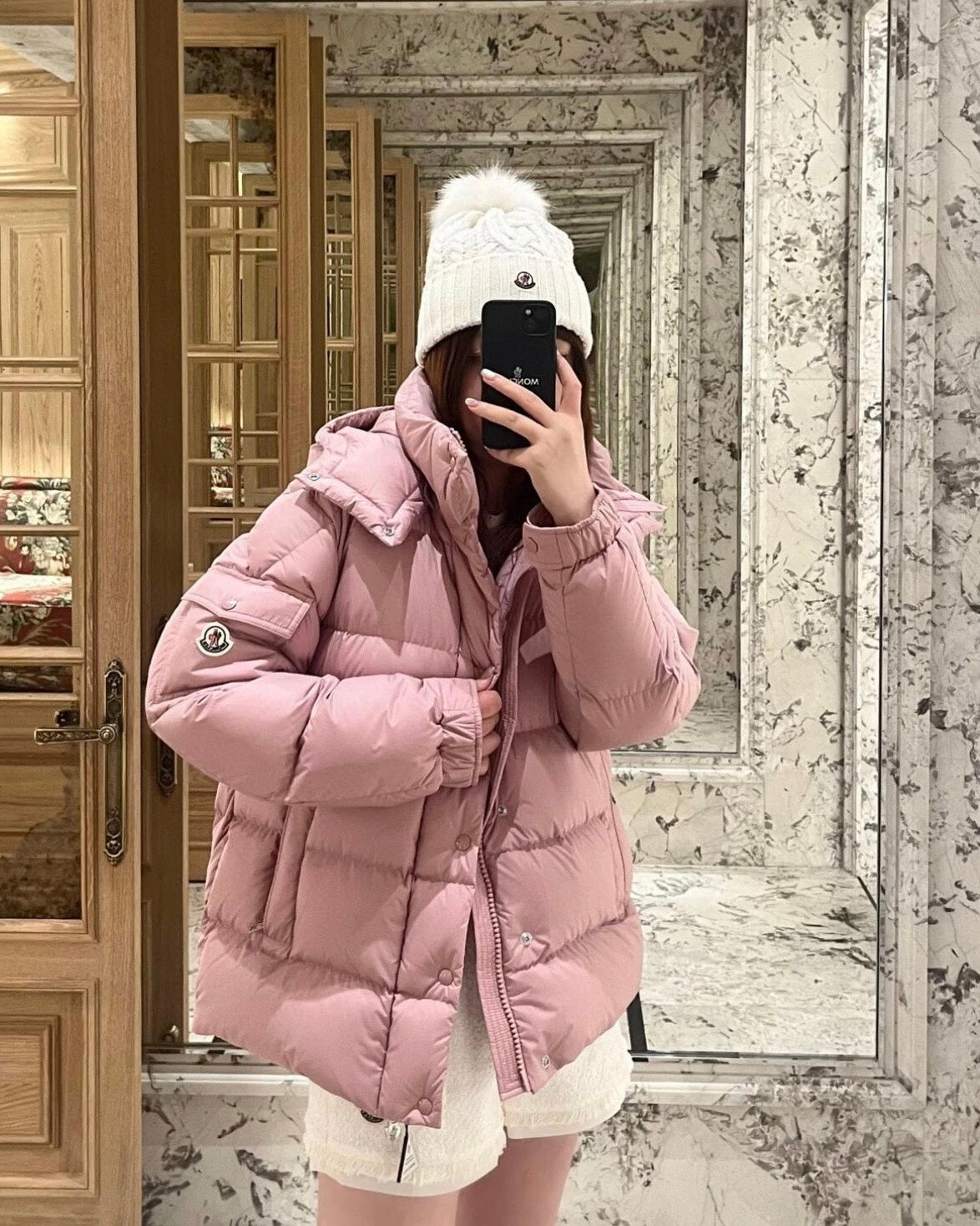 Mon 25fw down jacket