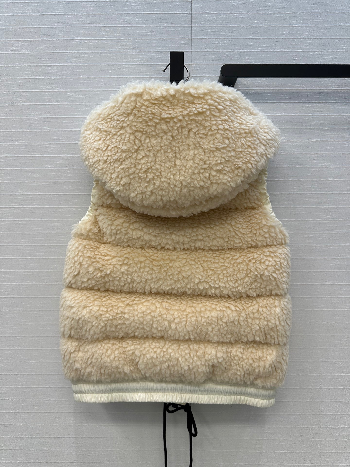 Mon 25fw down vest