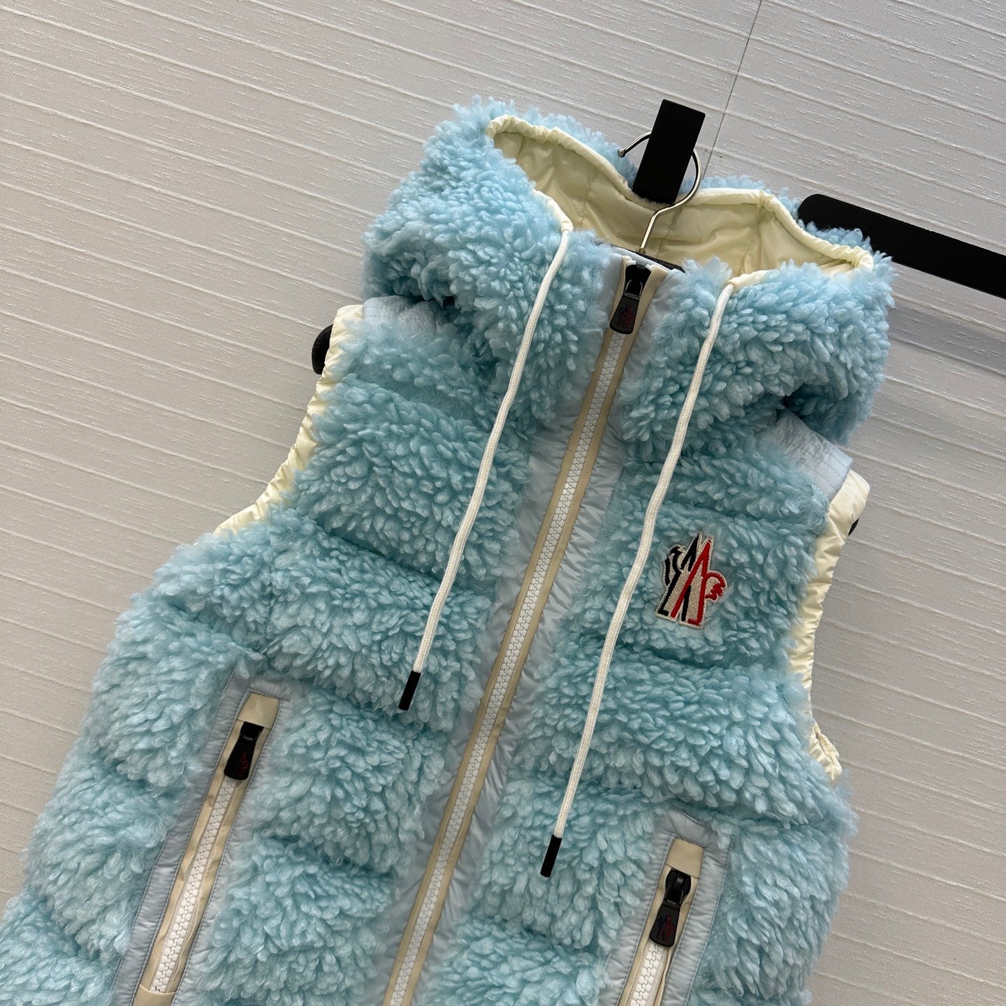 Mon 25fw down vest