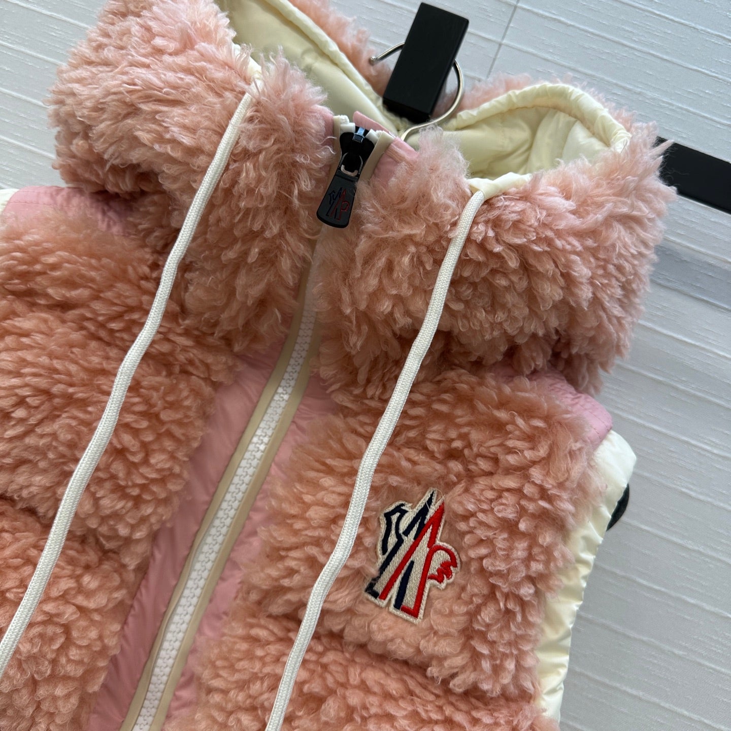 Mon 25fw down vest