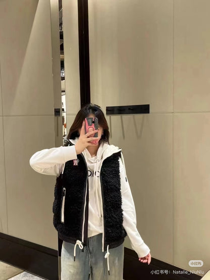 Mon 25fw down vest