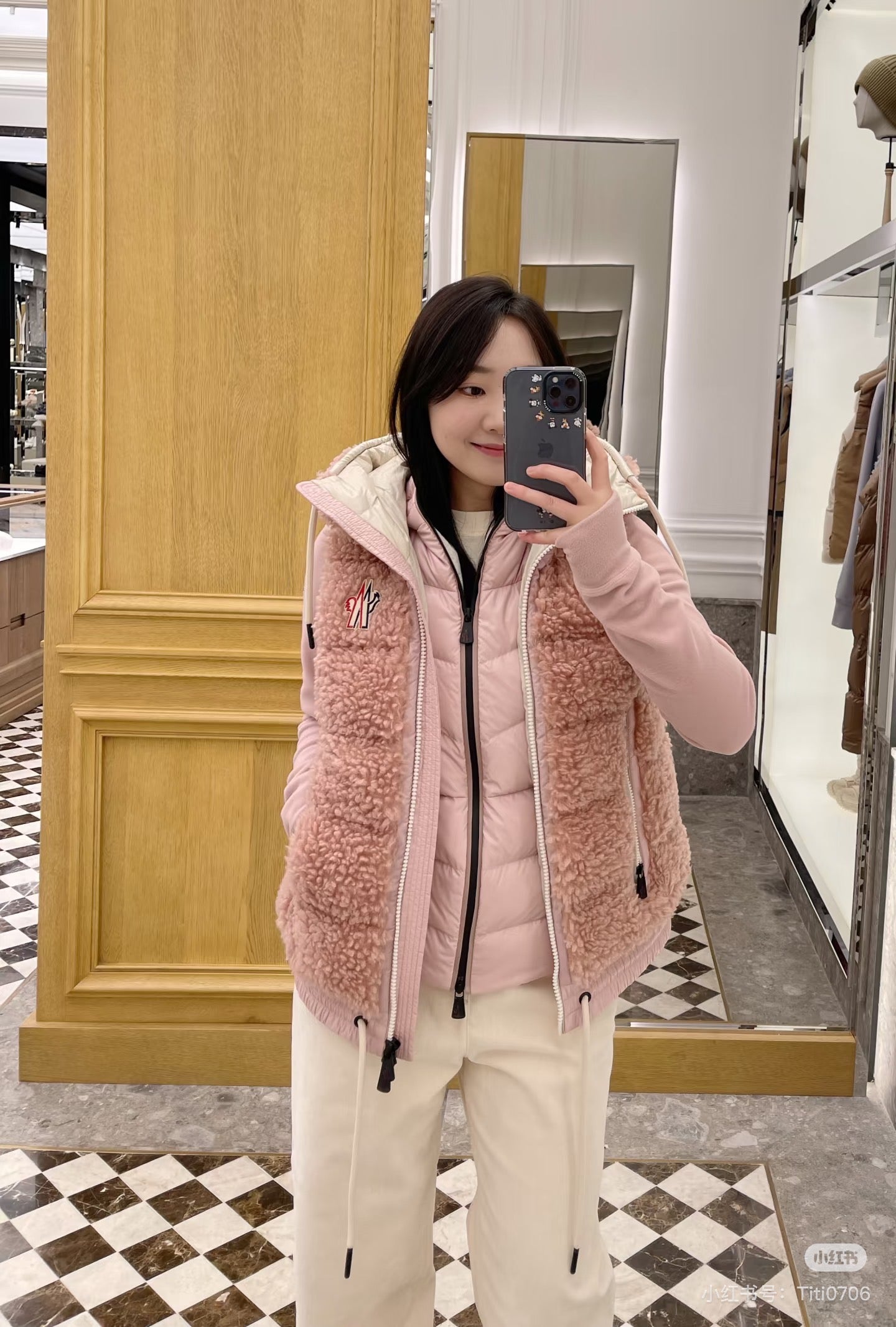 Mon 25fw down vest