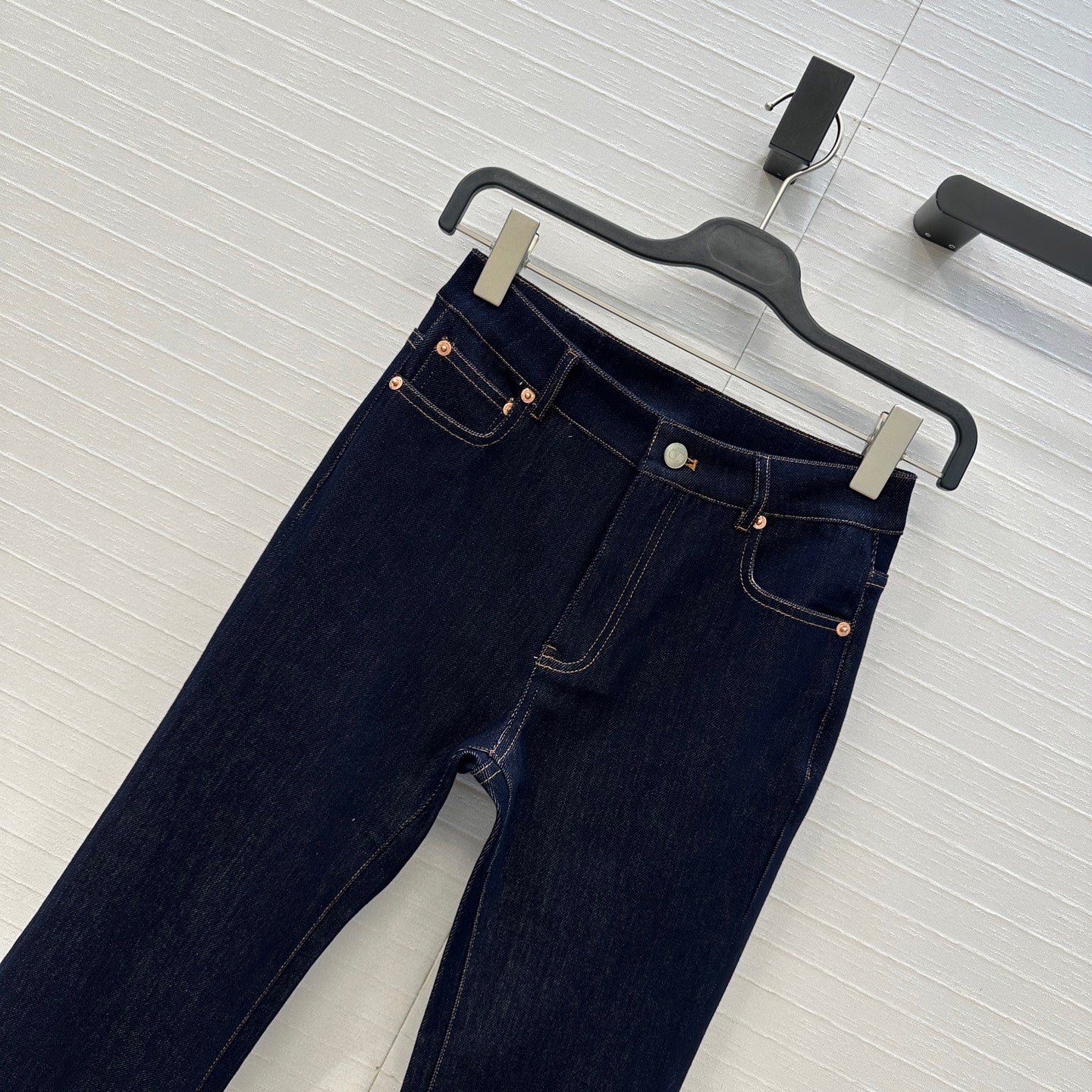Valen 25fw slim jeans