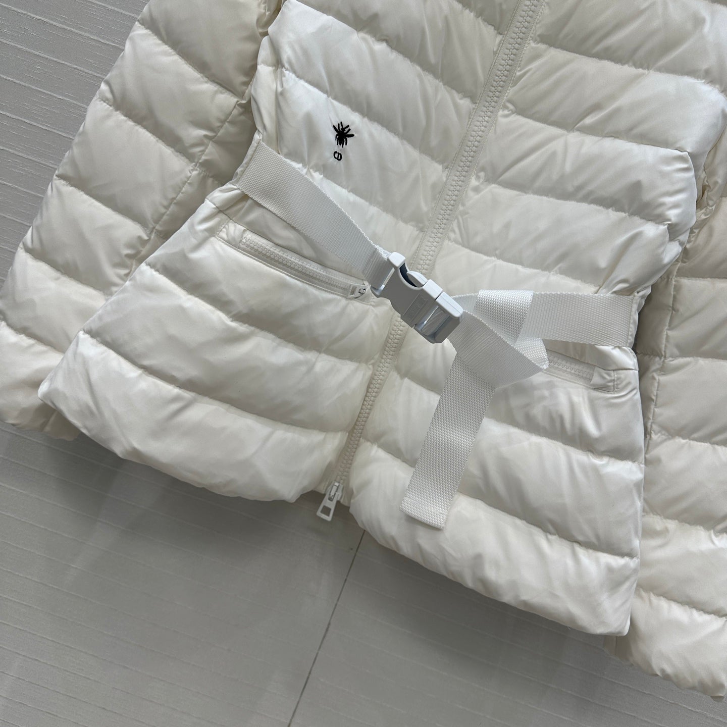 CD 25fw down jacket