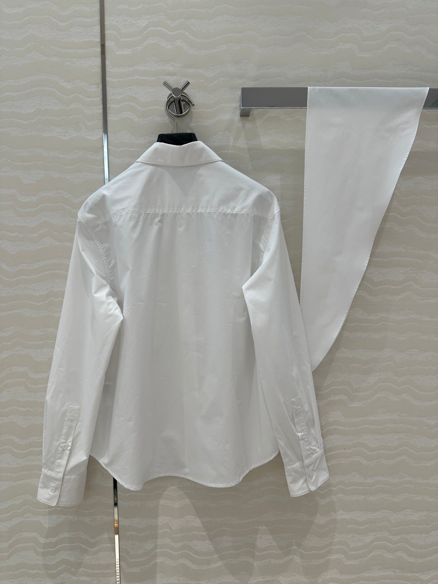 Miu 25fw all-match shirt
