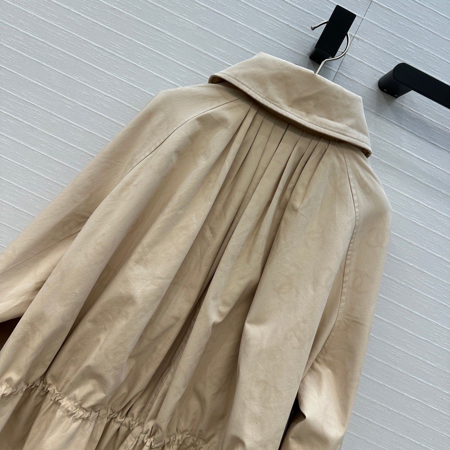 Chan 25fw printed trench coat