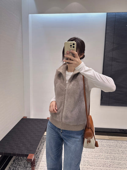Loro 25fw retro vest