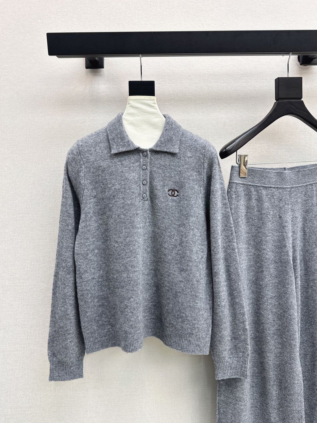 Chan 25fw knitted suit