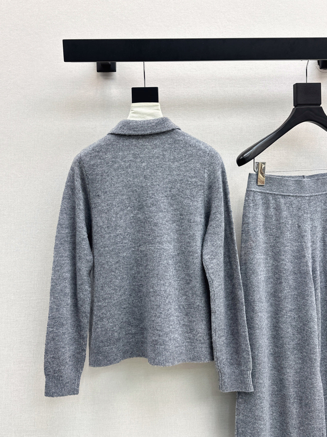 Chan 25fw knitted suit