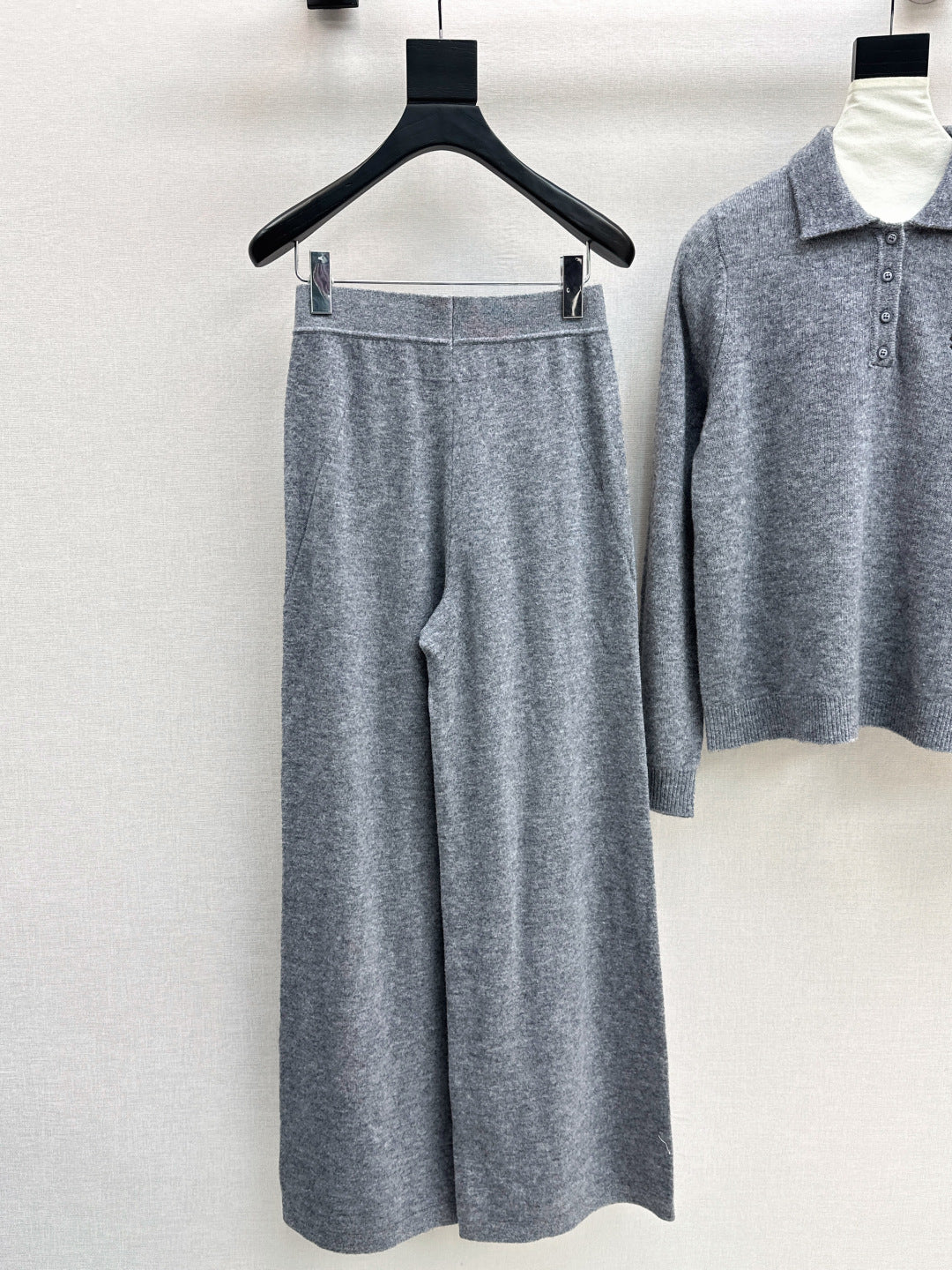 Chan 25fw knitted suit