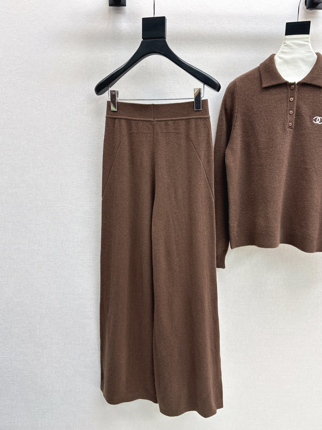 Chan 25fw knitted suit