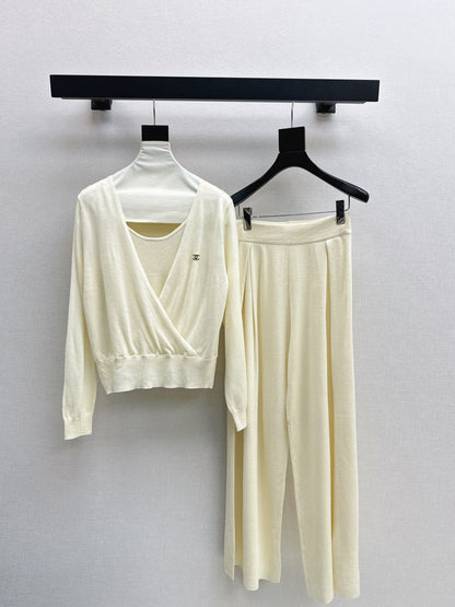 Max 25fw knitted suit